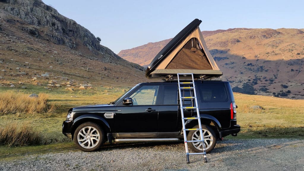 2 berth hardtop tent on land rover